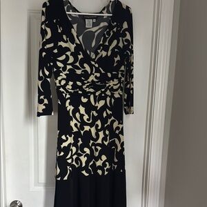 Elegant Black and Cream Patterned Dress